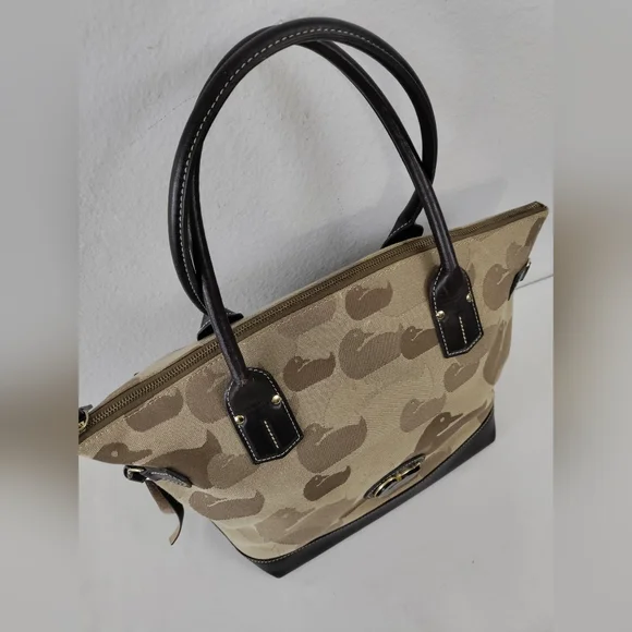 DOONEY & BOURKE Brown Canvas Duck Pattern With Leather Trim Tote - Picture 5 of 15